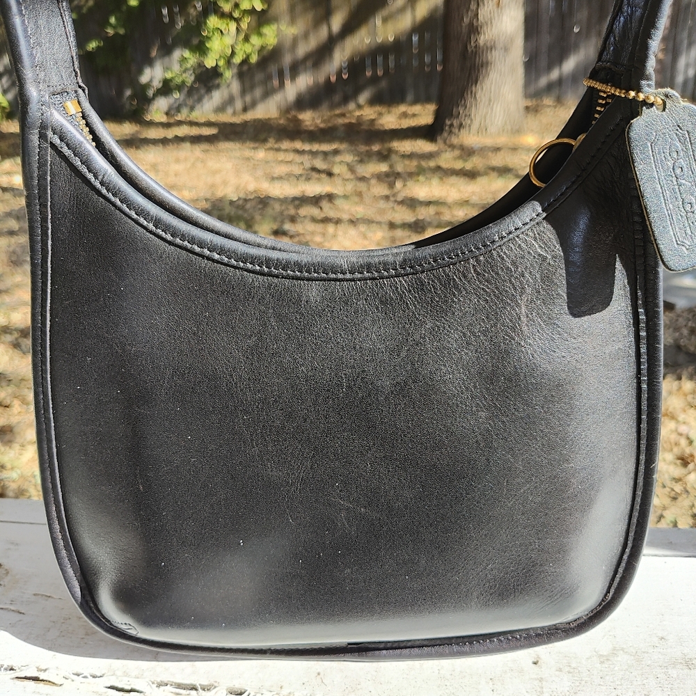 ❌❌❌SOLD❌❌❌  Coach Ergo Mini Zip - Picture 2 of 10